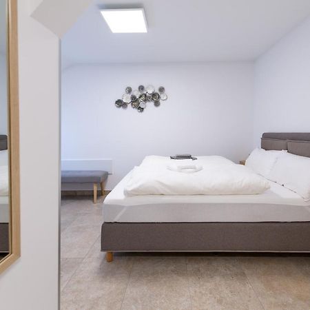 Seepension Ostertach - Am Leitgeringer See Tittmoning ภายนอก รูปภาพ